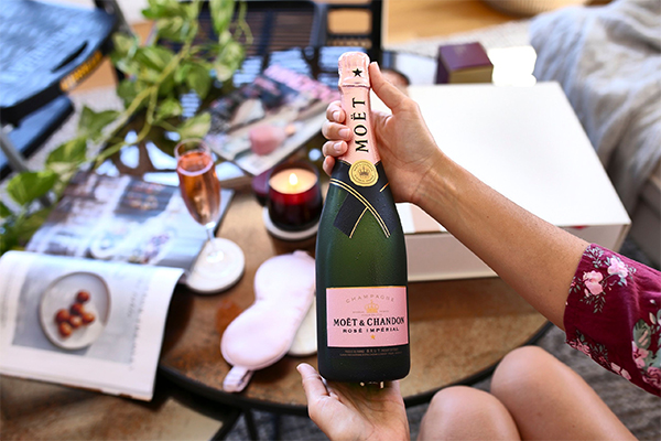 Mothers Day Pamper with Champagne